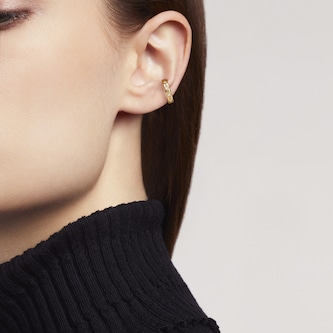 Chanel Jewelry 18k Yellow Gold 0.05cttw Diamond Coco Crush Single Huggie Earring