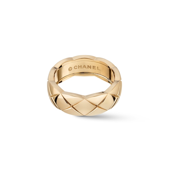 Chanel Jewelry 18k Beige Gold Coco Crush Quilted Small Band Size 6.75