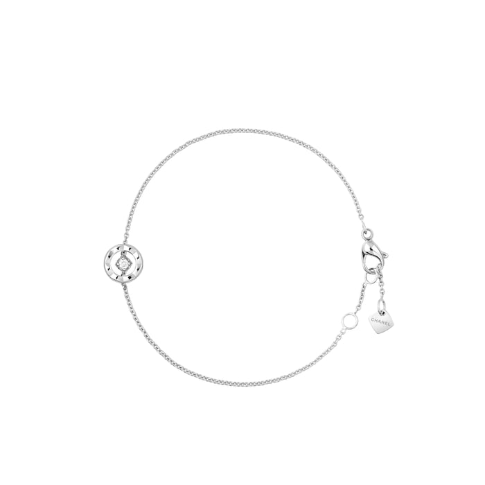 Chanel Jewelry 18k White Gold 0.03cttw Diamond Coco Crush 'O' Chain Bracelet