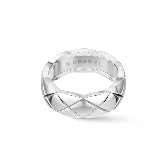 Chanel Jewelry 18k White Gold Coco Crush Quilted Small Band Size 7.25