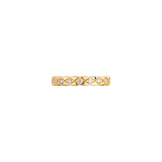 Chanel Jewelry 18k Yellow Gold 0.35cttw Diamond Mini Coco Crush Band Size 6.75 Chanel Jewelry 18k Yellow Gold 0.35cttw Diamond Mini Coco Crush Band Size 6.75