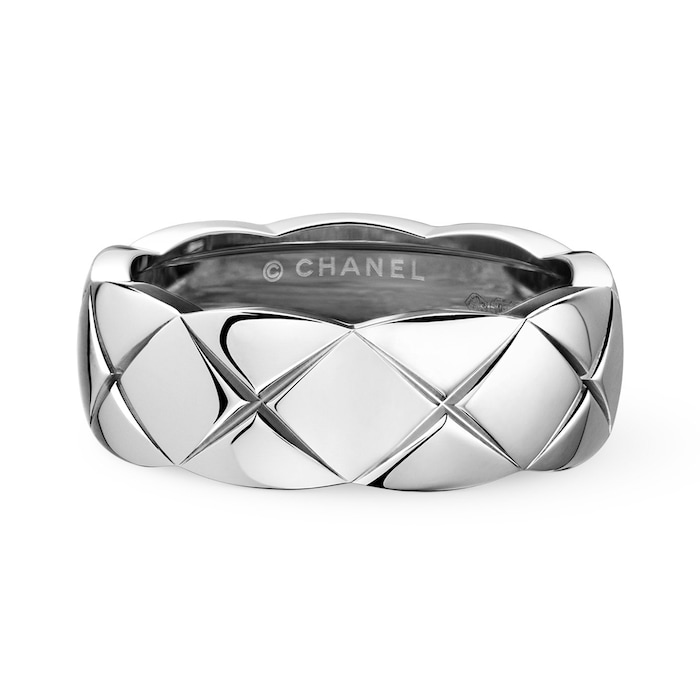 Chanel 18k White Gold Coco Crush Small Band Size 6