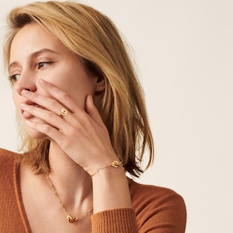 Dinh Van 18K Yellow Gold Menottes R10 Chain Necklace