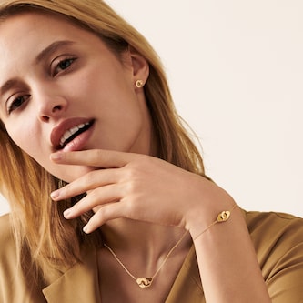 Dinh Van 18K Yellow Gold Menottes Small Necklace