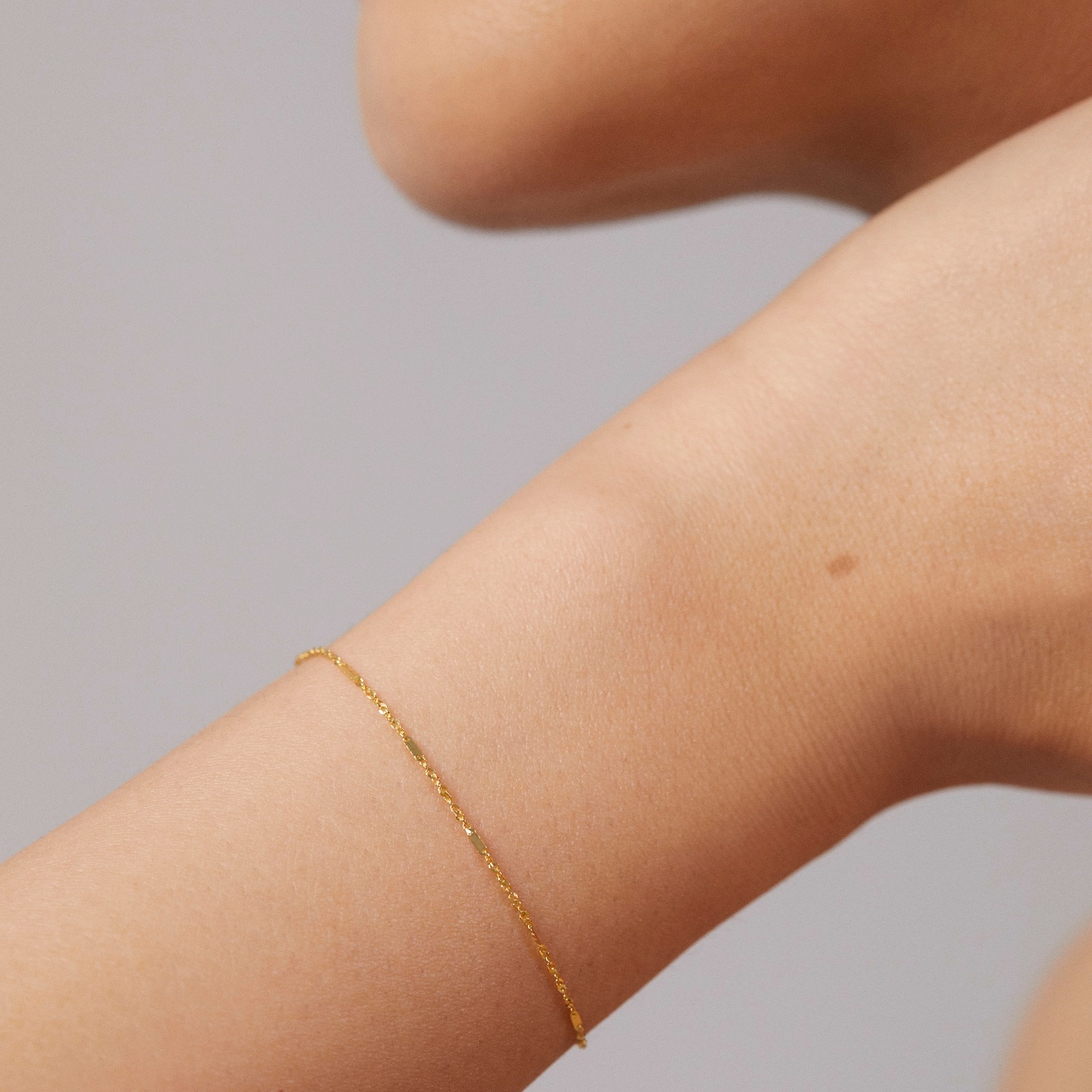 Monica Vinader Shimmer Chain Bracelet In 14ct Solid Gold