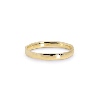 Monica Vinader Hammered Slim Band In 14ct Solid Gold