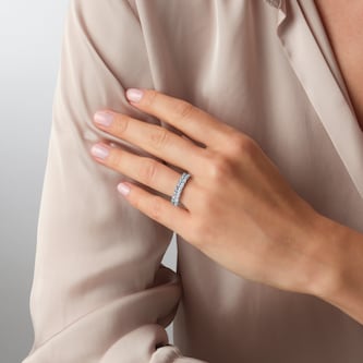 Goldsmiths Platinum 1.50cttw Oval Cut Lab Grown Diamond 9 Stone Ring Goldsmiths Platinum 1.50cttw Oval Cut Lab Grown Diamond 9 Stone Ring