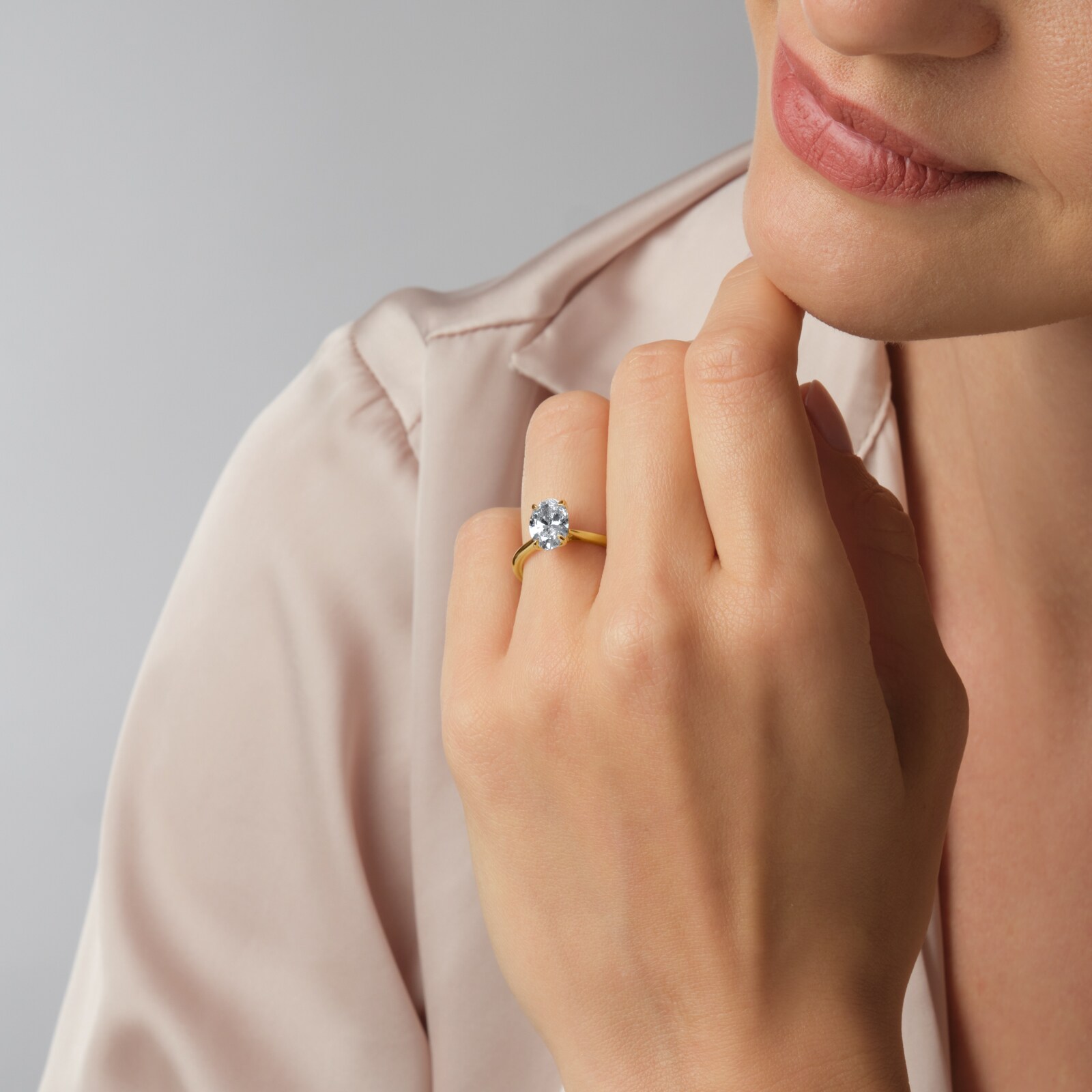 Best Luxury 
18ct Yellow Gold 2.00cttw Oval Cut Lab Grown Diamond Solitaire Engagement Ring