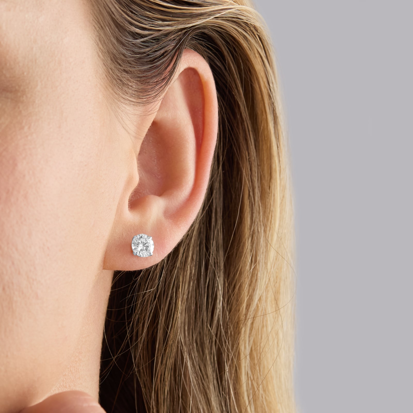 Mappin & Webb 18ct White Gold 2.00cttw Round Brilliant Cut Lab Grown Diamond Stud Earrings