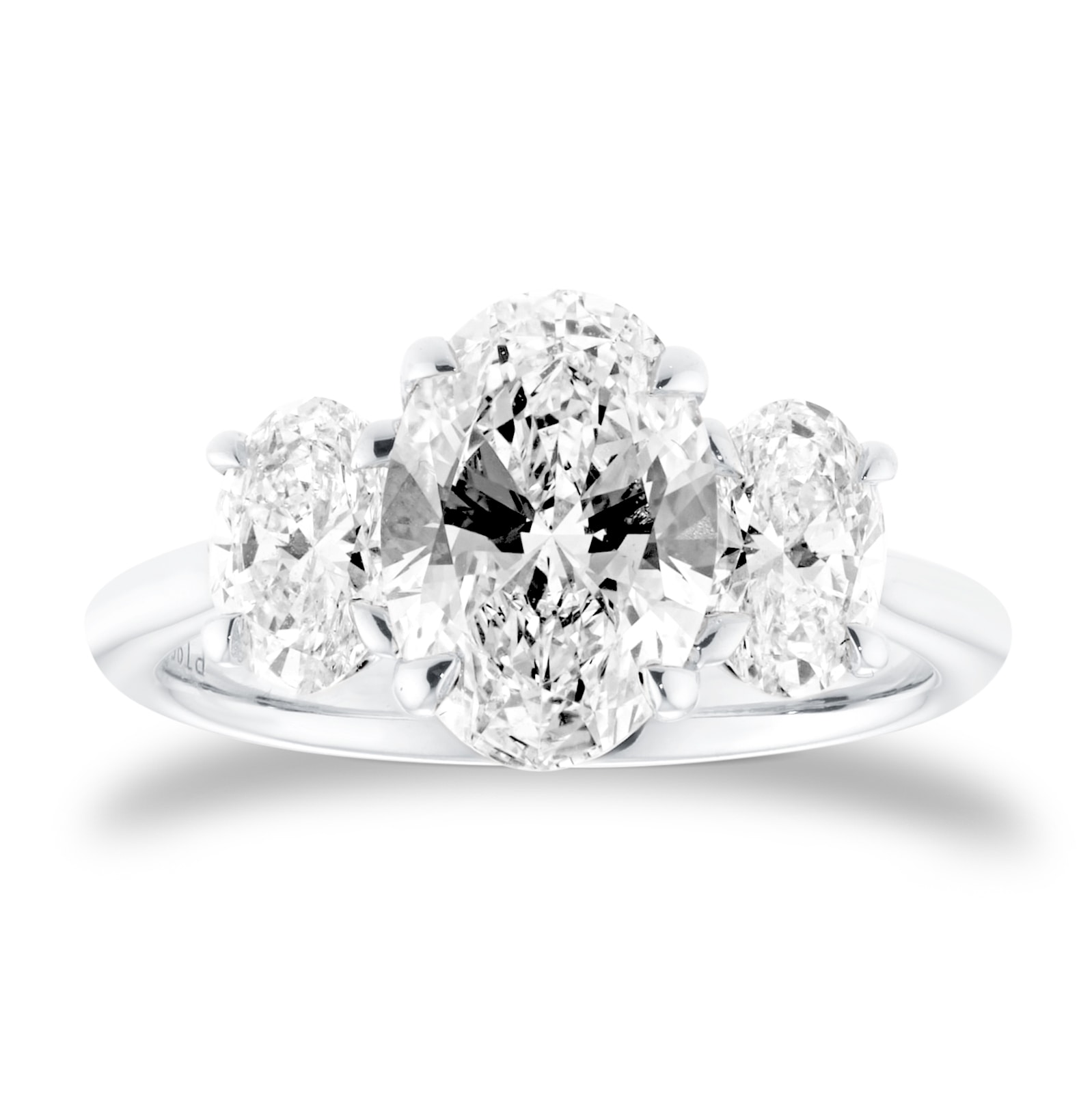 Mappin & Webb Platinum 3.00cttw Oval Cut Lab Grown Diamond Three Stone Engagement Ring Mappin & Webb Platinum 3.00cttw Oval Cut Lab Grown Diamond Three Stone Engagement Ring
