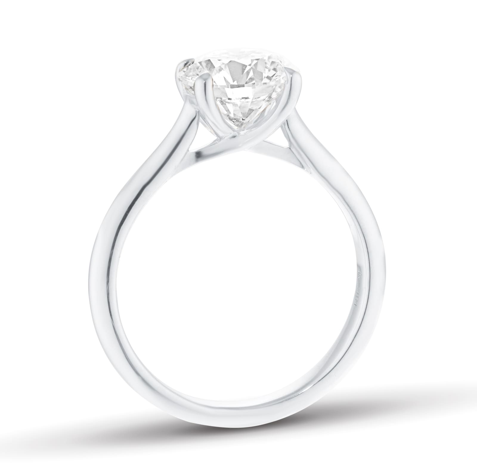 Mappin & Webb Platinum 2.00cttw Round Brilliant Cut Lab Grown Diamond Solitaire Engagement Ring Mappin & Webb Platinum 2.00cttw Round Brilliant Cut Lab Grown Diamond Solitaire Engagement Ring