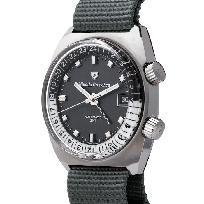 Nivada Grenchen Nivada Grenchen Antarctic GMT Limited Edition For Hodinkee