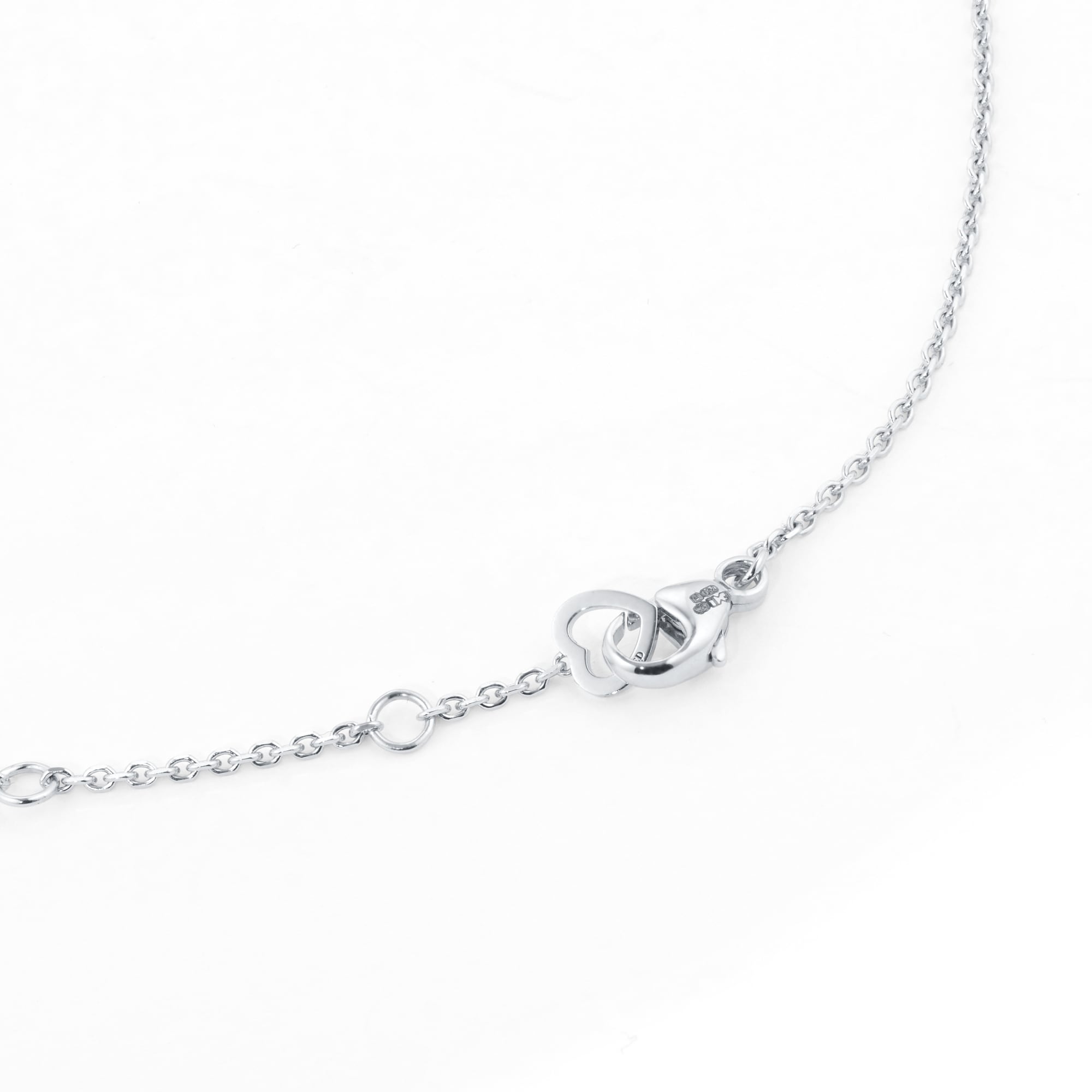 Fred Pretty Woman 18ct White Gold 0.15ct Diamond Necklace Fred Pretty Woman 18ct White Gold 0.15ct Diamond Necklace