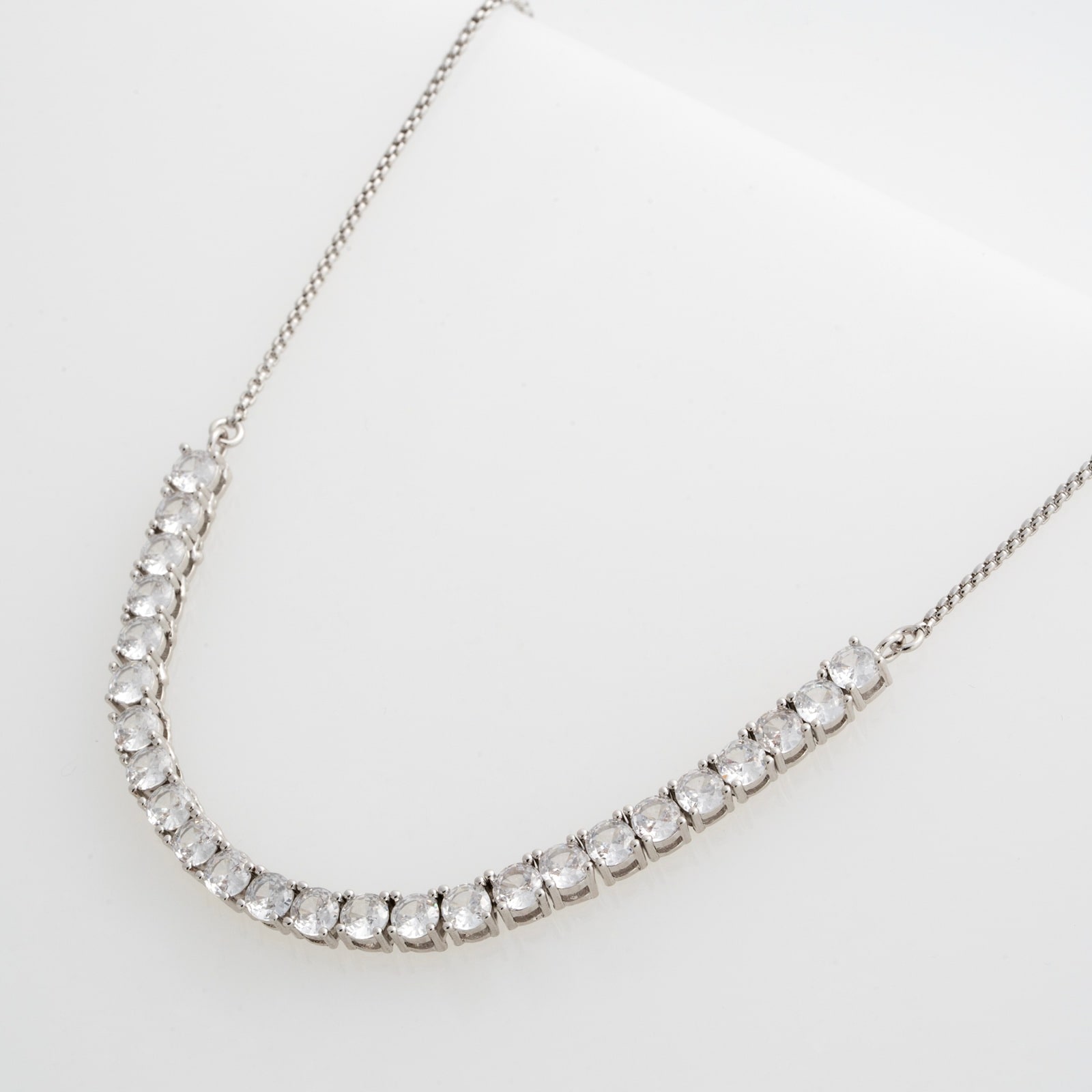 Ted Baker White Gold Coloured Melrose Crystal Necklace Ted Baker White Gold Coloured Melrose Crystal Necklace