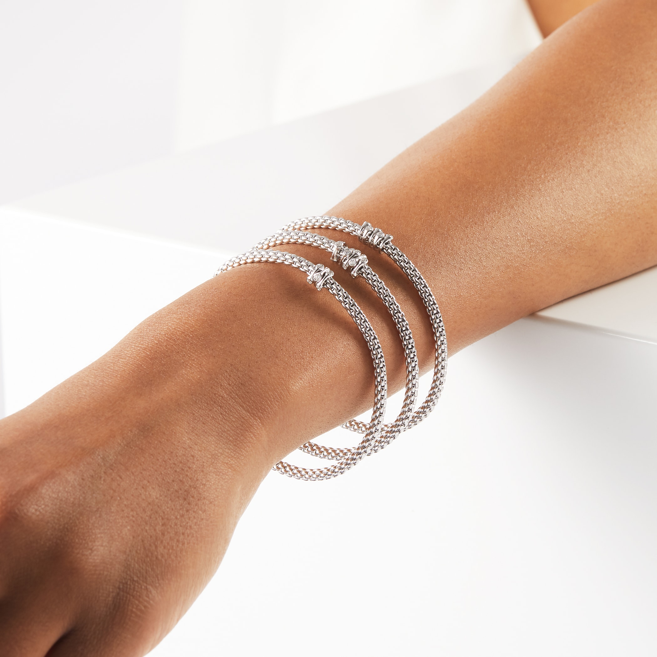FOPE 18ct White Gold Flex'it Prima 0.07cttw Diamond Bracelet FOPE 18ct White Gold Flex'it Prima 0.07cttw Diamond Bracelet