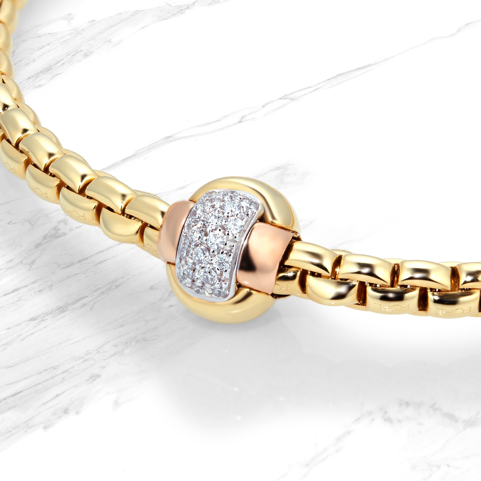 FOPE 18ct Yellow Gold Eka Tiny Diamond Bracelet FOPE 18ct Yellow Gold Eka Tiny Diamond Bracelet