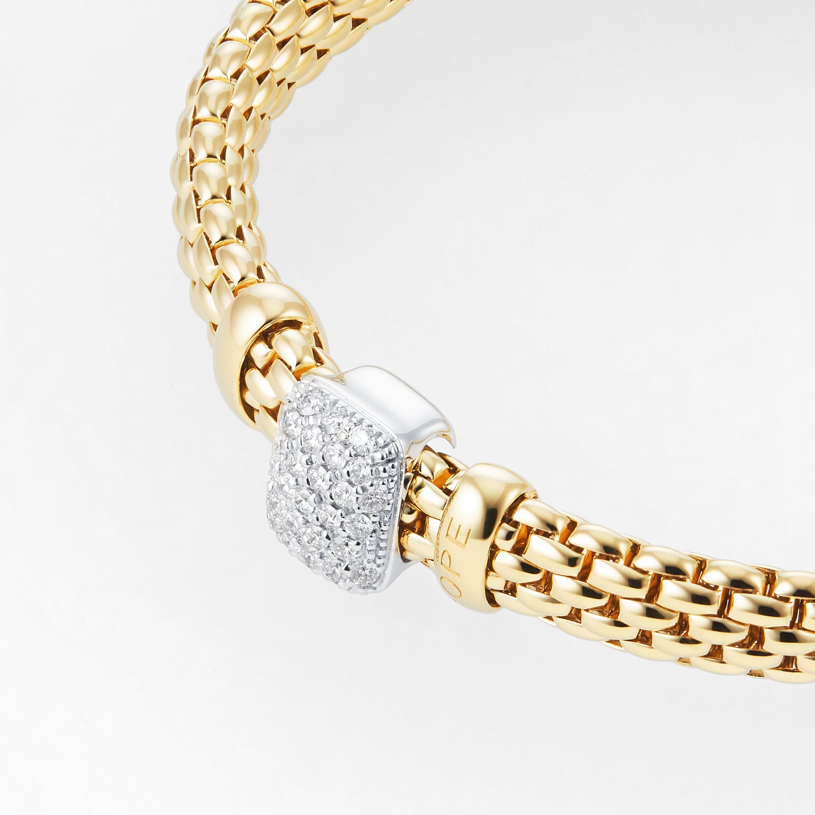 FOPE 18ct Yellow & White Gold Flex'it Vendome 0.41cttw Diamond Bracelet FOPE 18ct Yellow & White Gold Flex'it Vendome 0.41cttw Diamond Bracelet