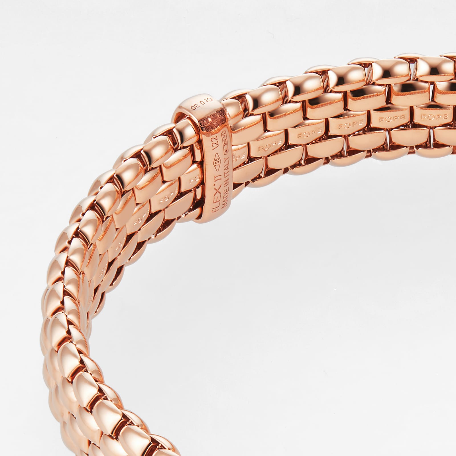Fope 18ct White & Rose Gold Panorama Pave 0.30cttw Diamond Bracelet Fope 18ct White & Rose Gold Panorama Pave 0.30cttw Diamond Bracelet