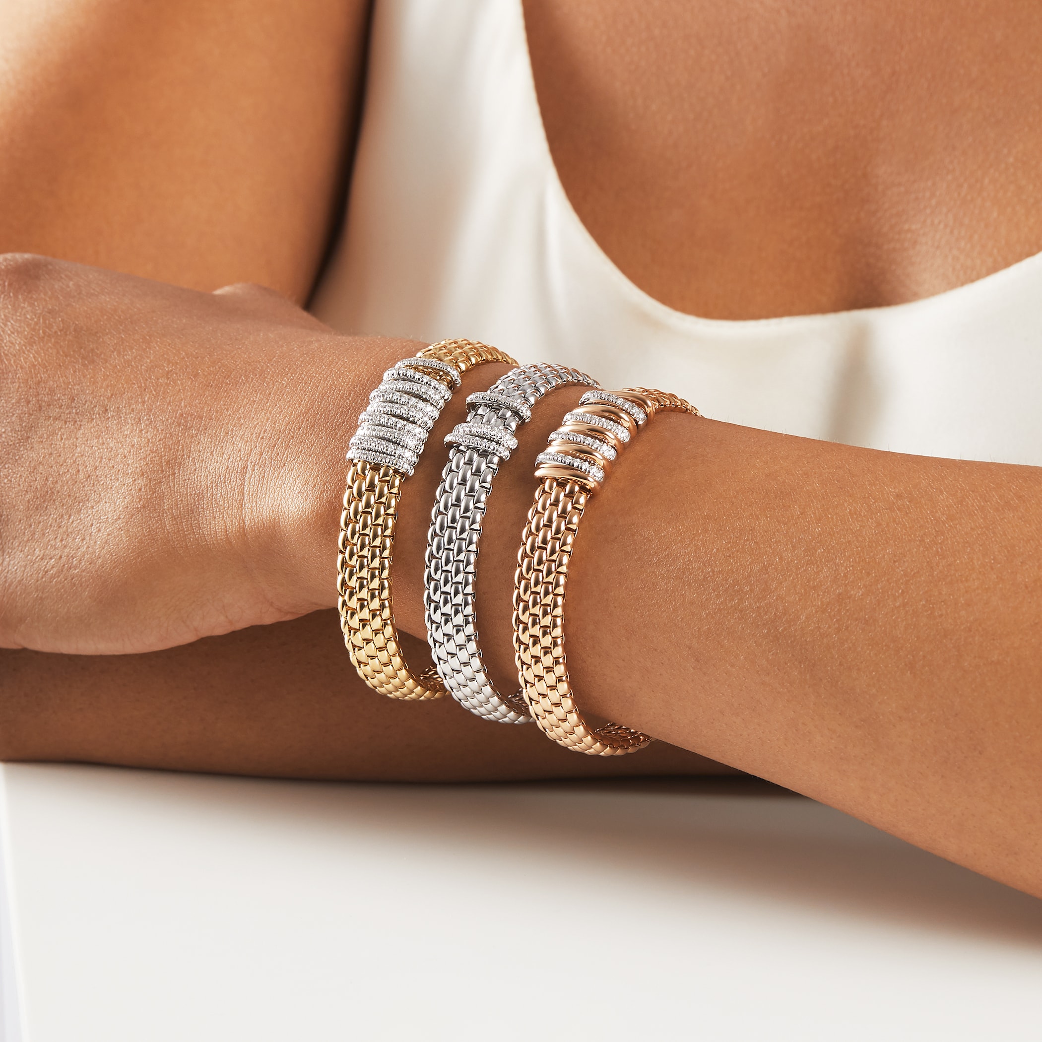 Fope 18ct White & Rose Gold Panorama Pave 0.30cttw Diamond Bracelet Fope 18ct White & Rose Gold Panorama Pave 0.30cttw Diamond Bracelet