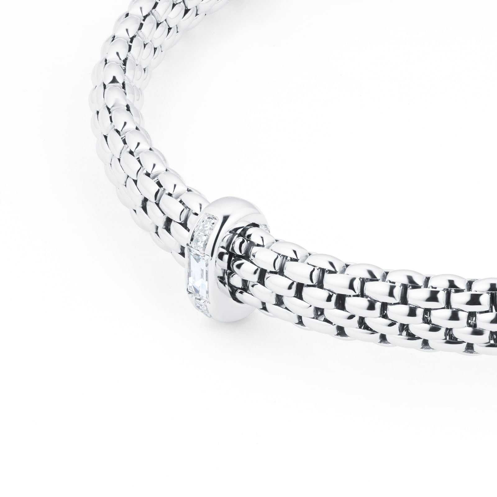 Fope 18ct White Gold Vendome Flex'it 0.24cttw Diamond Baguette Medium Bracelet Fope 18ct White Gold Vendome Flex'it 0.24cttw Diamond Baguette Medium Bracelet