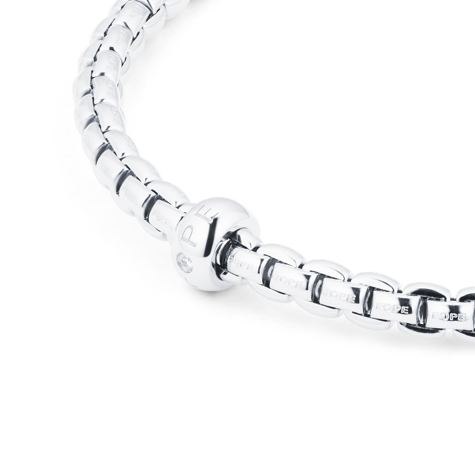 Fope 18ct White Gold Eka 0.01ct Diamond Bracelet 01M01BX_BB_B_XBX_00M ...