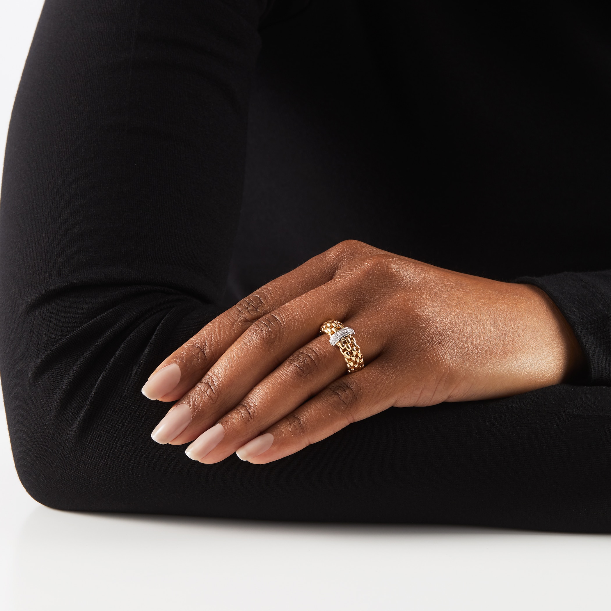 FOPE 18ct Yellow Gold Vendome Flex'it 0.10ct Diamond Ring - Large FOPE 18ct Yellow Gold Vendome Flex'it 0.10ct Diamond Ring - Large