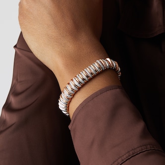 Fope 18ct Rose Gold Pano 2.65ct Diamond Bracelet - Size Medium Fope 18ct Rose Gold Pano 2.65ct Diamond Bracelet - Size Medium