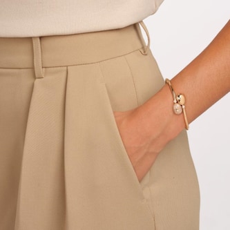 Fabergé Heritage 18ct Rose Gold Diamond & Pink Enamel Crossover Bracelet Fabergé Heritage 18ct Rose Gold Diamond & Pink Enamel Crossover Bracelet