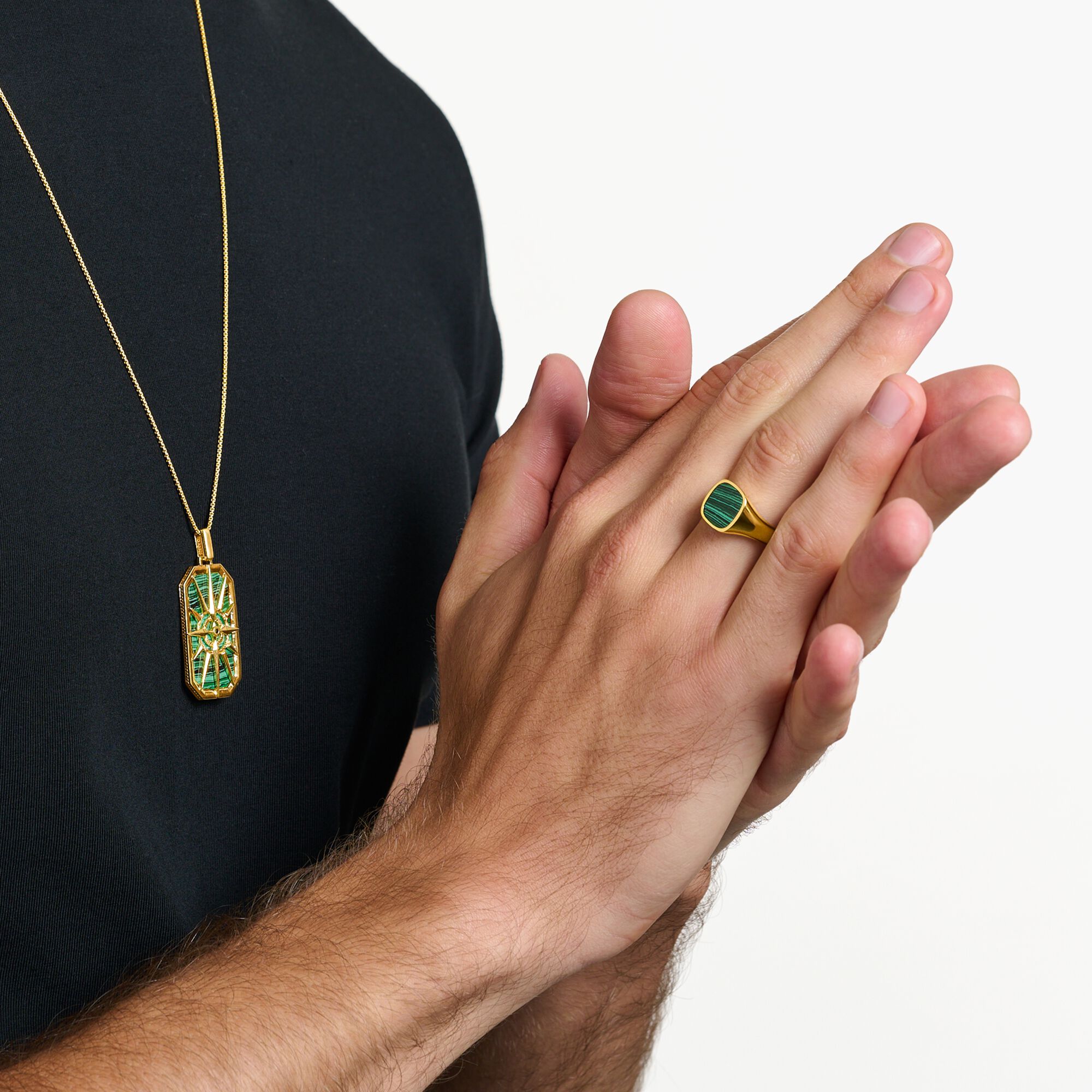 Thomas Sabo Mens Yellow Gold Plated Green Signet Ring Thomas Sabo Mens Yellow Gold Plated Green Signet Ring