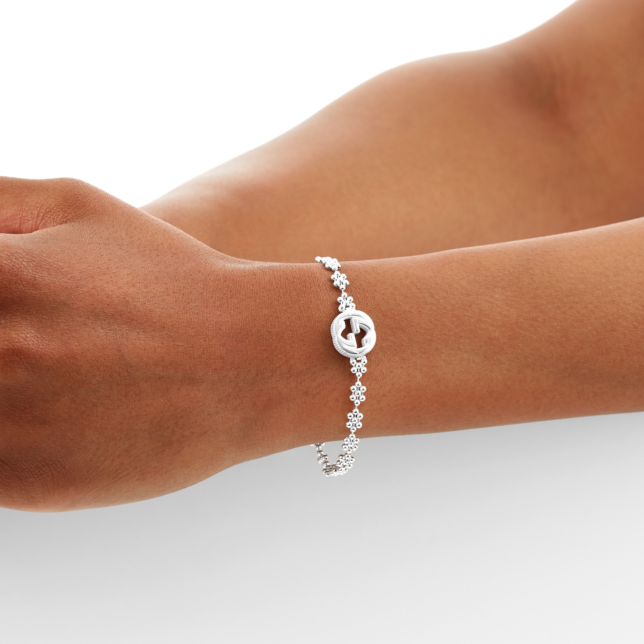 Gucci Gucci Interlocking Bracelet in Silver Gucci Gucci Interlocking Bracelet in Silver