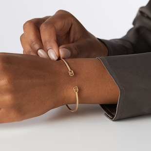 Gucci GG Running 18ct Yellow Gold Cuff