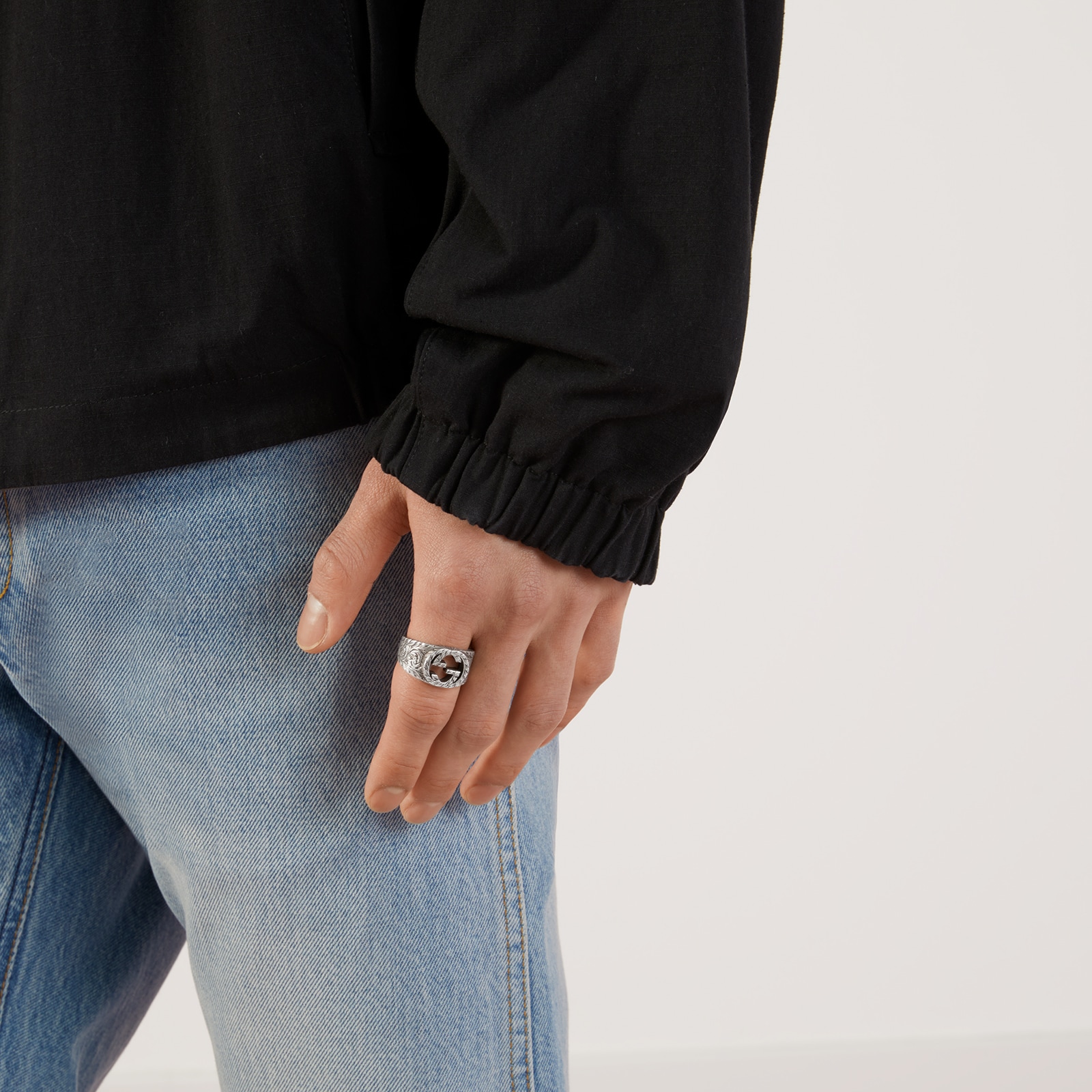 Gucci Gucci Interlocking Sterling Silver Paisley Ring Gucci Gucci Interlocking Sterling Silver Paisley Ring