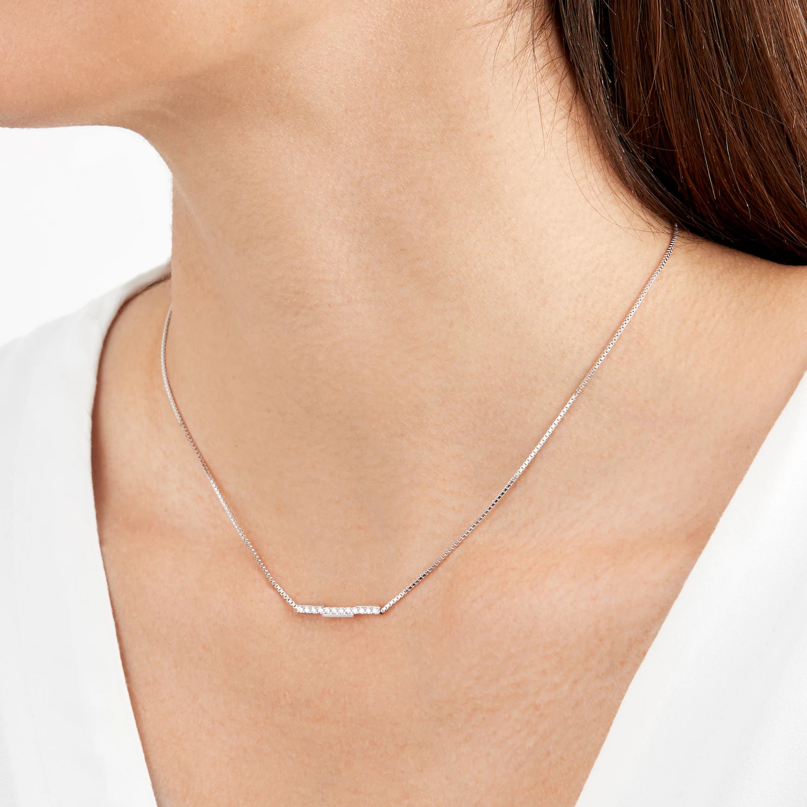 Gucci 18ct White Gold 0.14cttw Diamond Gucci Link to Love Necklace 16.5-17.7"