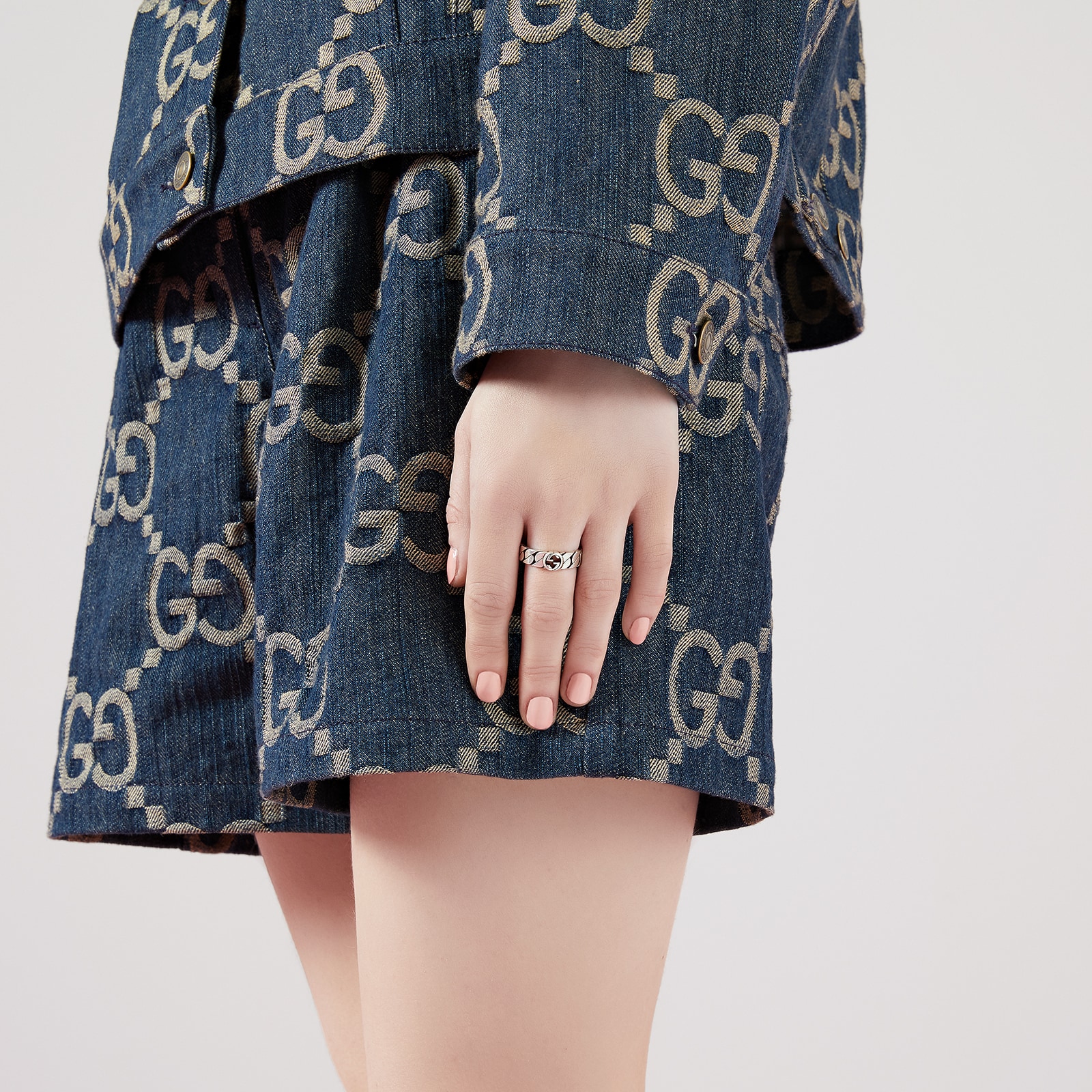 Gucci Gucci Interlocking Sterling Silver Ring Gucci Gucci Interlocking Sterling Silver Ring