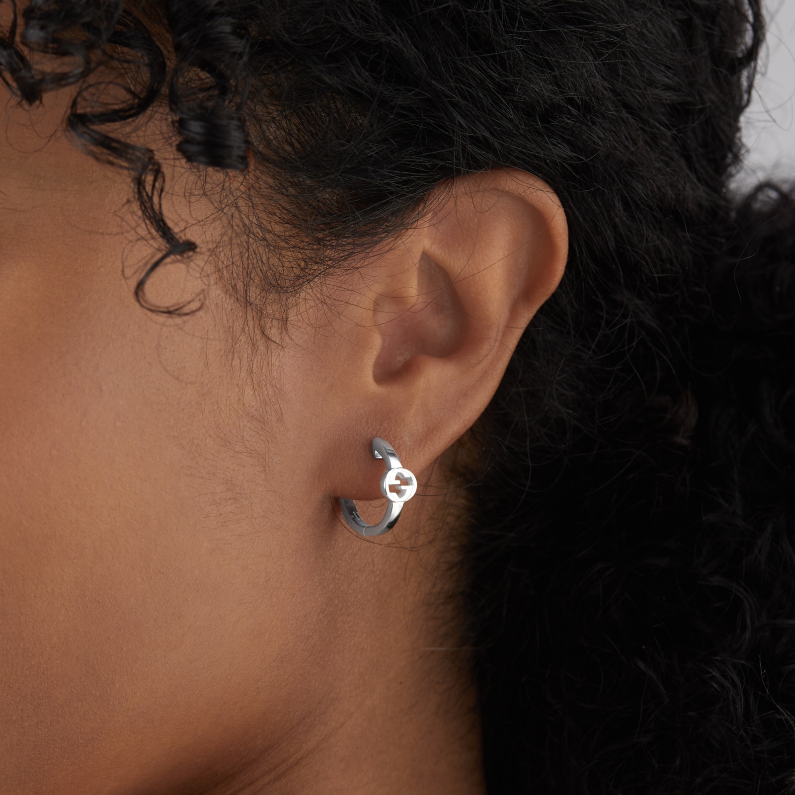 Gucci Gucci Interlocking Sterling Silver Hoop Earrings Gucci Gucci Interlocking Sterling Silver Hoop Earrings