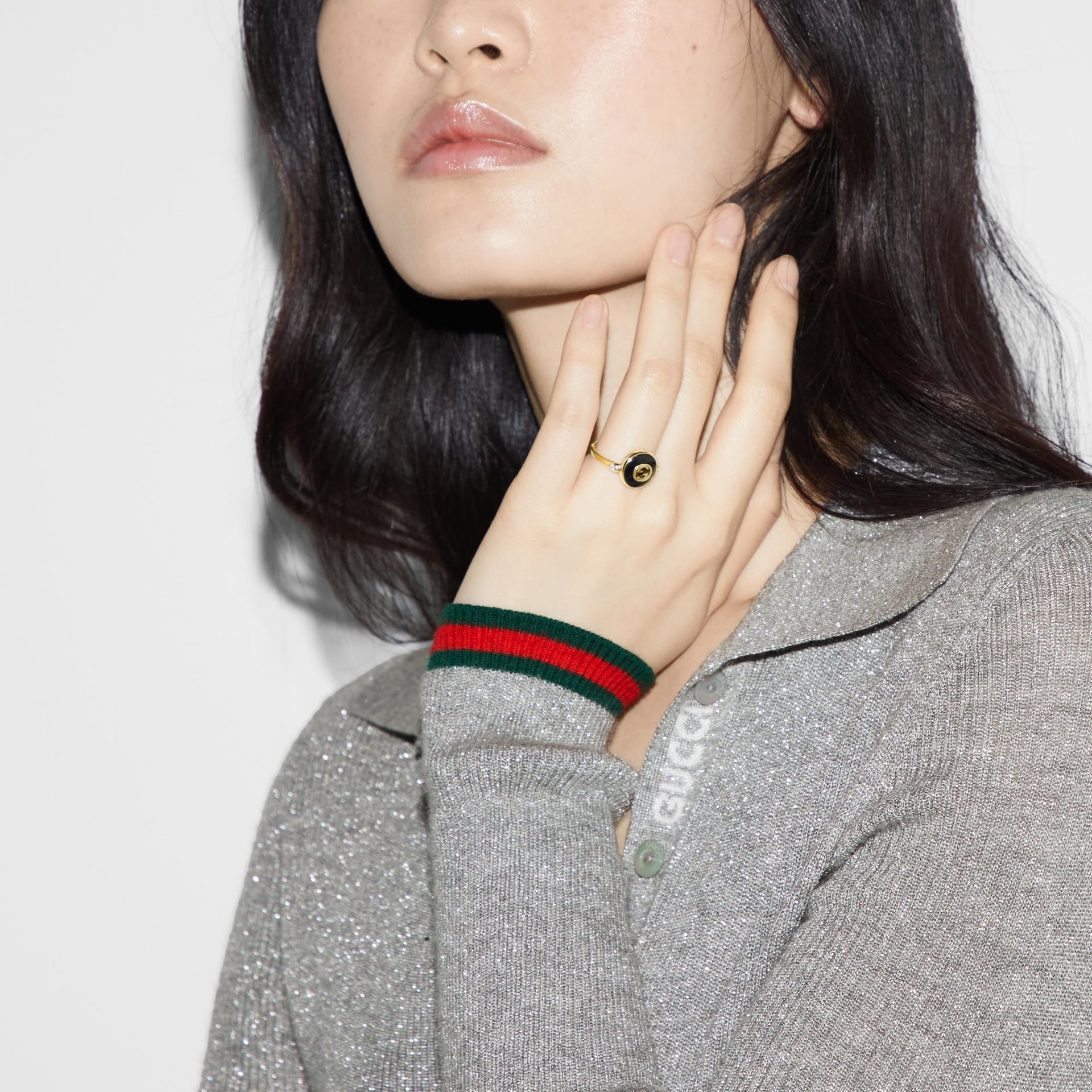 Gucci Gucci Interlocking 18K Yellow Gold Diamond & Black Onyx Ring - Size 6.75 Gucci Gucci Interlocking 18K Yellow Gold Diamond & Black Onyx Ring - Size 6.75