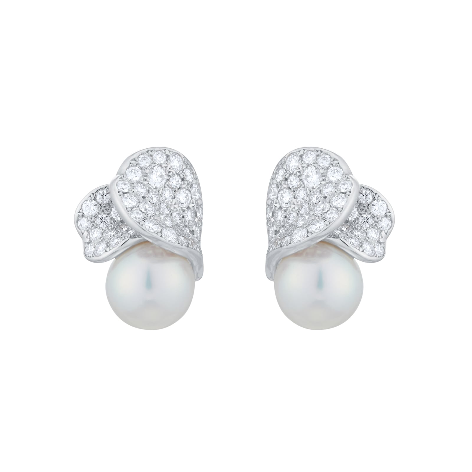 Mikimoto Les Petales Place Vendome Grade A+ Akoya Pearl & 0.72cttw Diamond Earrings