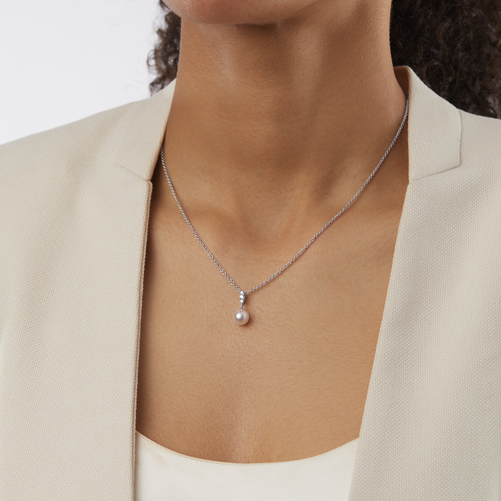 Mikimoto Morning Dew Collection 18ct White Gold 7.5mm Akoya Pearl & 0.09cttw Diamond Pendant