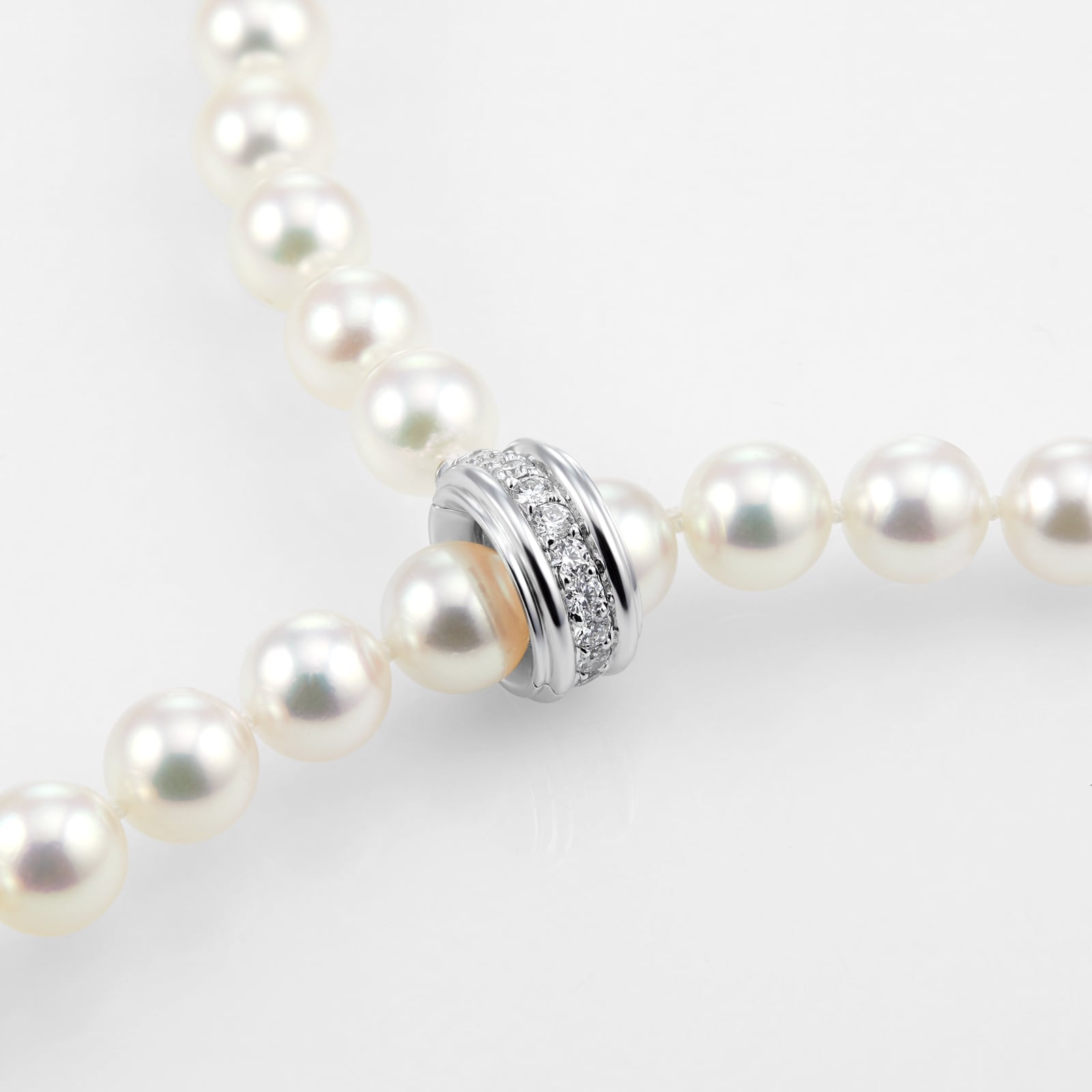 Mikimoto Classic Collection 18ct White Gold 0.24ct Diamond & 7x6.5mm A1 Pearl Necklace Mikimoto Classic Collection 18ct White Gold 0.24ct Diamond & 7x6.5mm A1 Pearl Necklace