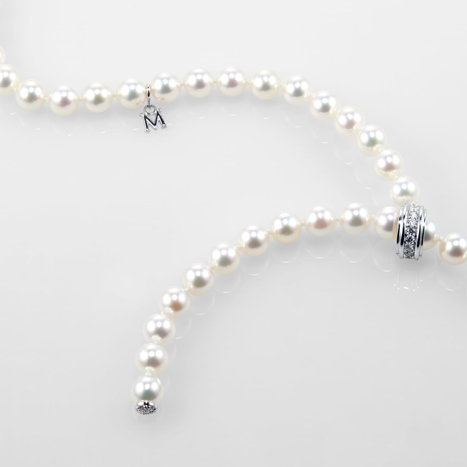 Mikimoto Classic Collection 18ct White Gold 0.24ct Diamond & 7x6.5mm A1 Pearl Necklace Mikimoto Classic Collection 18ct White Gold 0.24ct Diamond & 7x6.5mm A1 Pearl Necklace