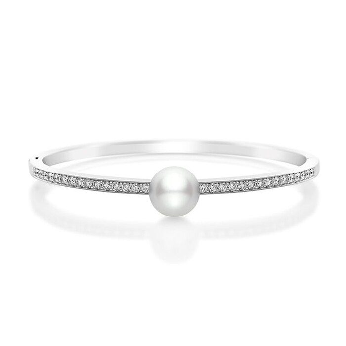 Mikimoto 18k White Gold 0.79cttw Diamond and 9.5mm South Sea Pearl Bangle Size Medium