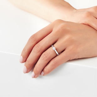 Jenny Packham 18ct White Gold 0.50cttw Brilliant Cut Diamond Ring