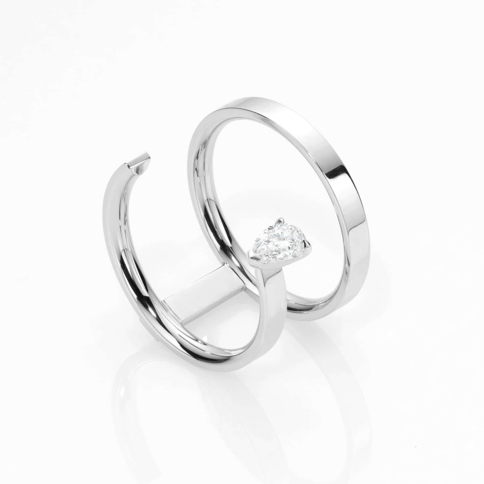 Repossi Serti sur Vide 18ct White Gold 0.30ct Pear Cut Diamond Ring Repossi Serti sur Vide 18ct White Gold 0.30ct Pear Cut Diamond Ring