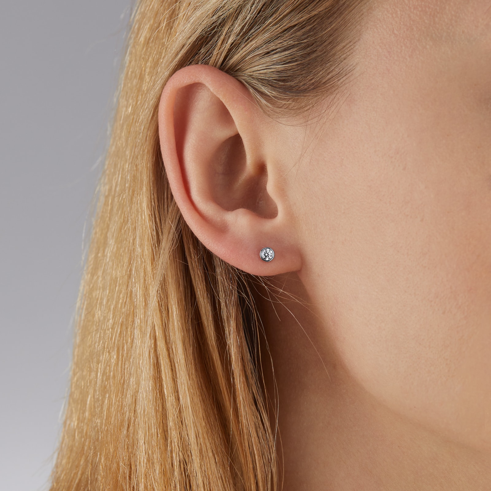 Mappin & Webb Gossamer 18ct White Gold 0.33cttw Diamond Stud Earrings