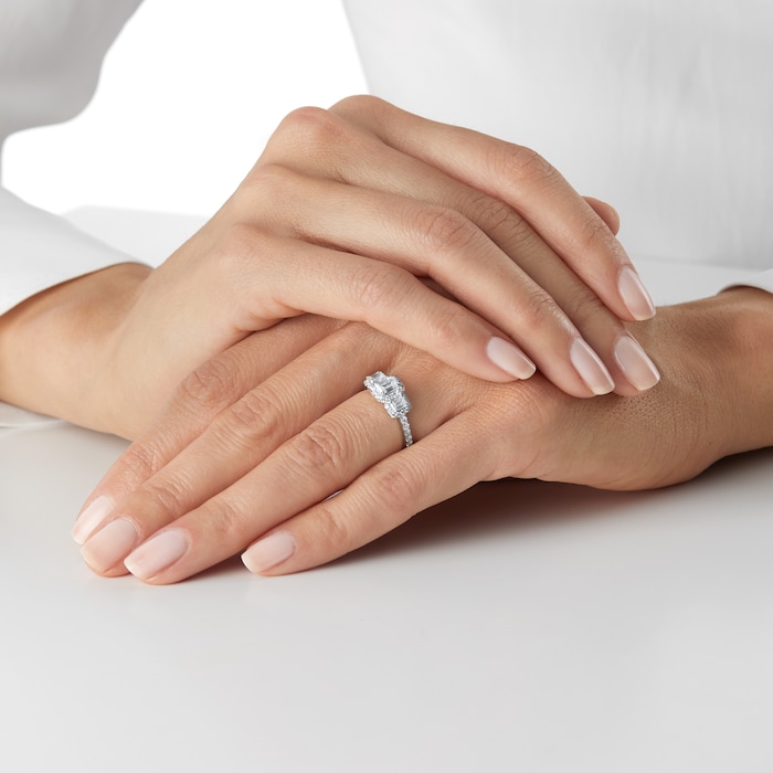 Mappin & Webb Amelia Platinum 1.50cttw Diamond Engagement Ring