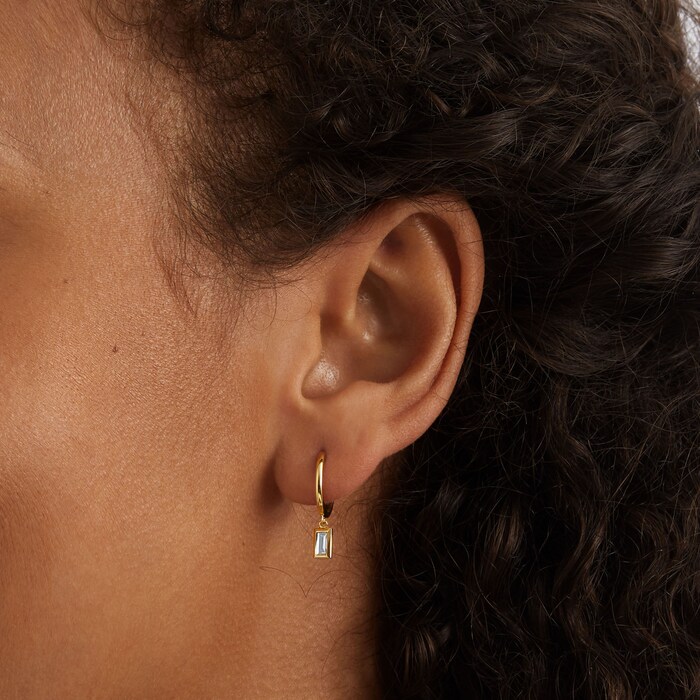 Mappin & Webb Gossamer 18ct Yellow Gold 0.30cttw Baguette Cut Diamond Huggie Earrings