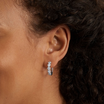 Mappin
Webb Masquerade 18ct White Gold 1.00cttw Diamond Hoop Earrings Mappin
Webb Masquerade 18ct White Gold 1.00cttw Diamond Hoop Earrings