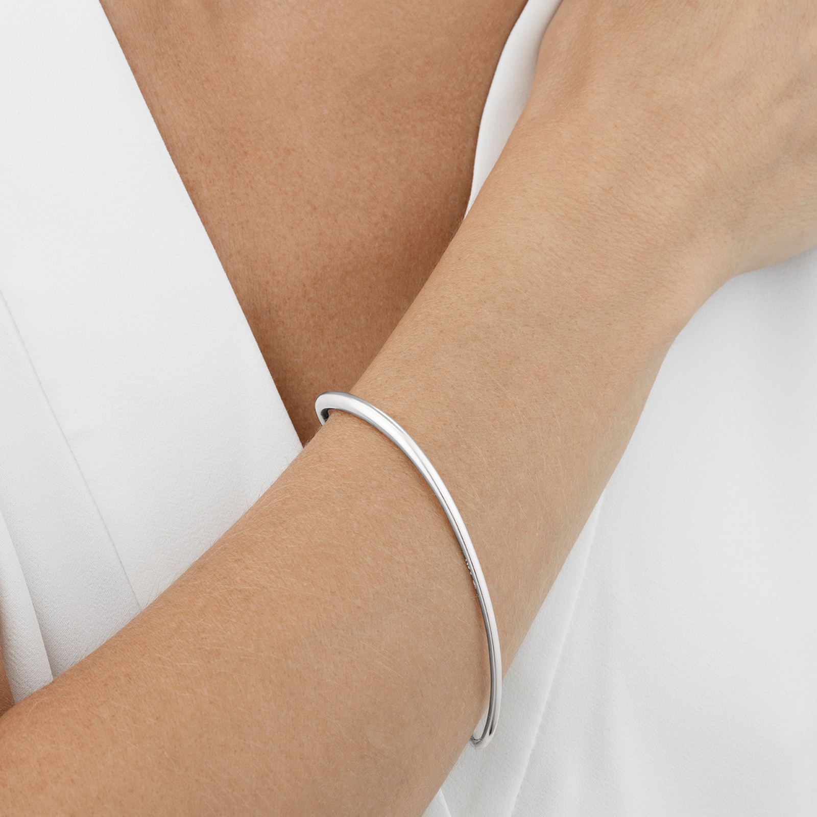 Georg Jensen Sterling Silver Offspring Bangle Medium Georg Jensen Sterling Silver Offspring Bangle Medium