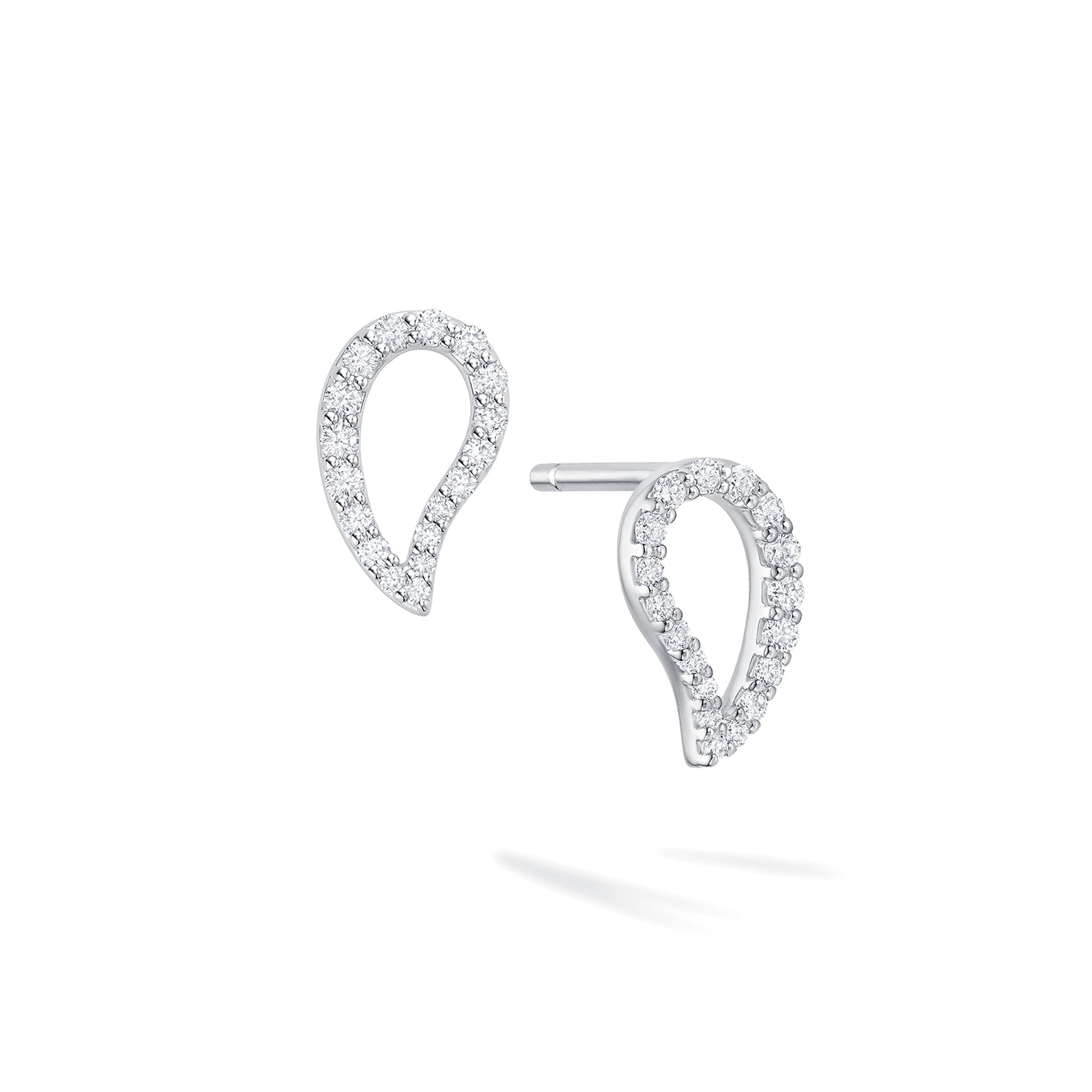Bijoux Birks 18k White Gold 0.18cttw Diamond Petale Small Stud Earrings Bijoux Birks 18k White Gold 0.18cttw Diamond Petale Small Stud Earrings