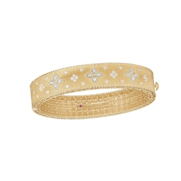 37522288 - Venetian Princess 18ct Yellow Gold 0.88ct Diamond Bangle